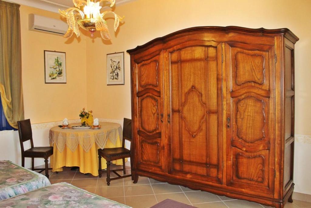 Hotel Ristorante La Torretta Bianzè Exterior foto